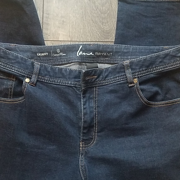 Lane Bryant skinny Genius Fit Jean's - Picture 2 of 3
